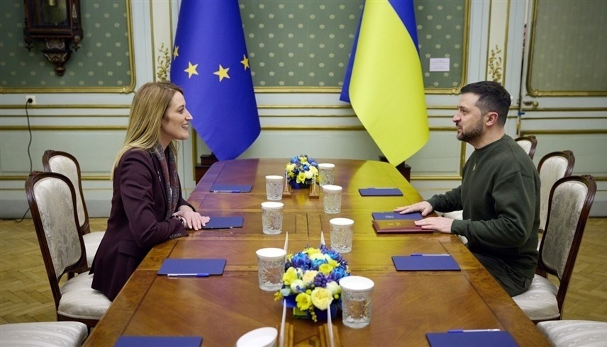 ميتسولا تحث على دعم أوكرانيا بالمقاتلات ومحاكمة روسيا