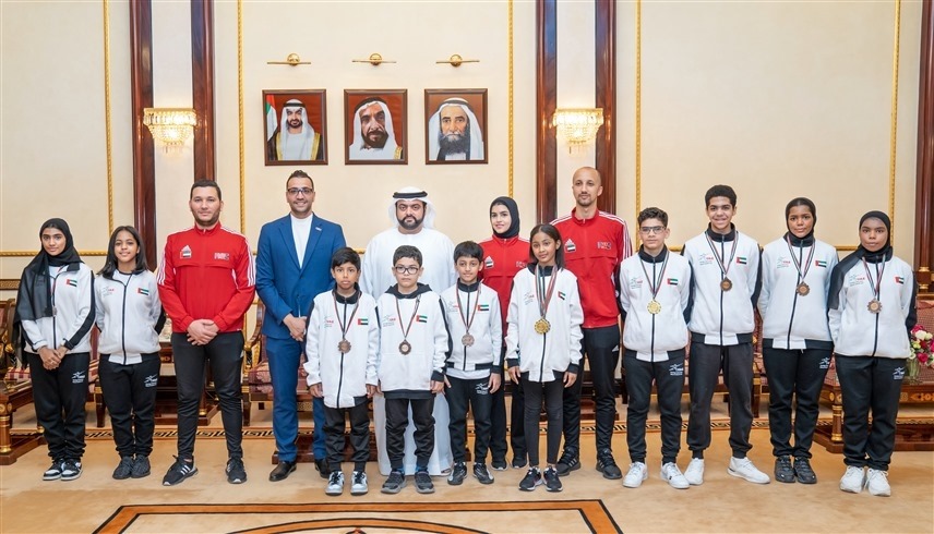 محمد الشرقي يستقبل أبطال الإمارات في "غرب آسيا للمبارزة"