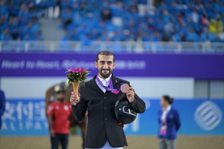 أحمد بن محمد: نتائج مشرفة لرياضة الإمارات في "الآسياد"