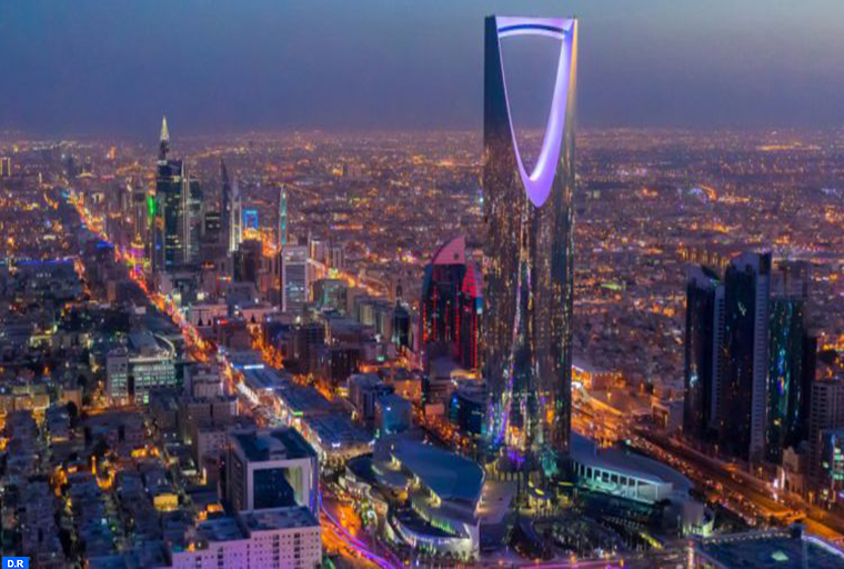السعودية تقدم حوافز ضريبية لمدة 30 عاما لجذب المقار الإقليمية للشركات العالمية
