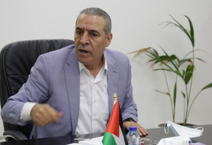 منظمة التحرير الفلسطينية تعلق على وقف 3 دول تمويلها لـ«الأونروا»
