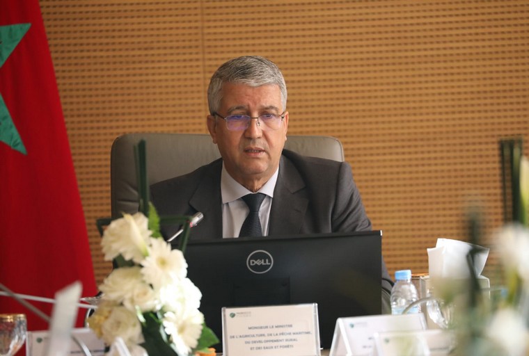 Le marché largement approvisionné en produits alimentaires pour Ramadan