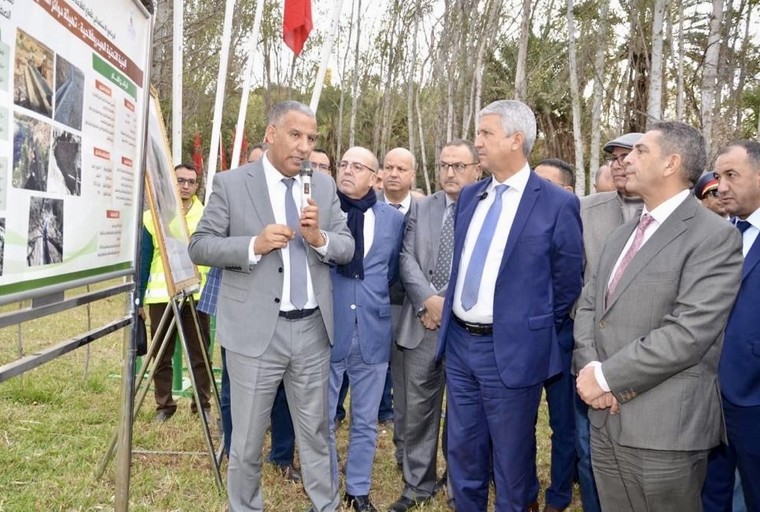 Taroudant : M. Sadiki passe en revue l'état d'avancement du programme d'urgence visant à atténuer les effets du séisme d'Al-Haouz 7 Taroudant : M. Sadiki passe en revue l'état d'avancement du programme d'urgence visant à atténuer les effets du séisme d'Al-Haouz