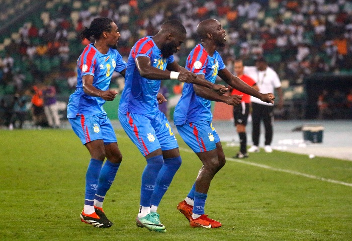 الكونغو ثاني المتأهلين لنصف نهائي أمم إفريقيا بعد إقصاء غينيا بثلاثية