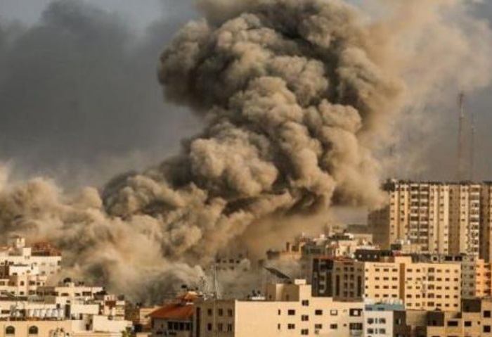أستاذ علاقات دولية: إسرائيل غير جاهزة لحرب برية بلبنان ولم تنتصر في غزة