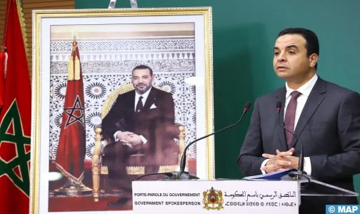 Le gouvernement a répondu à plus de 70% des 19.275 questions écrites des deux Chambres du parlement (ministre)