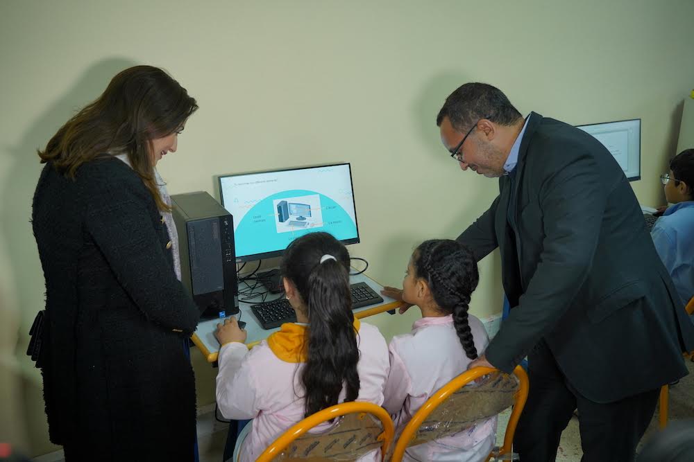 Opération "classes connectées" : LafargeHolcim Maroc s'engage dans la lutte contre l'abandon scolaire