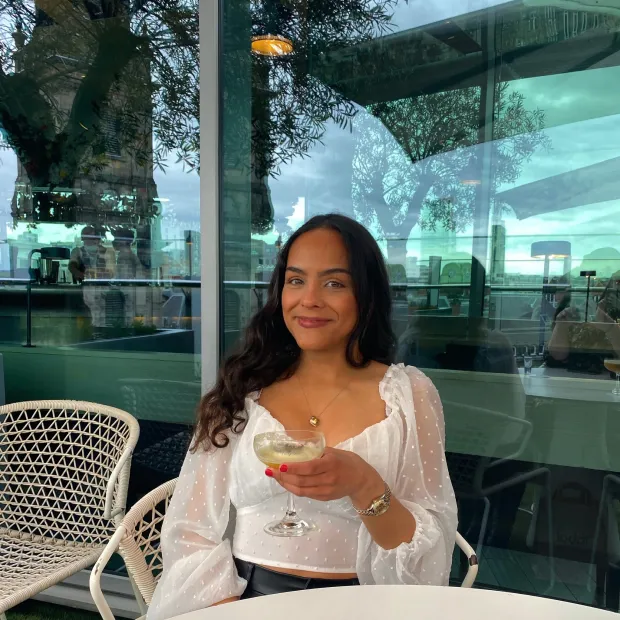 Une Jeune Femme Annonce sa Propre Mort sur LinkedIn 3 Une Jeune Femme Annonce sa Propre Mort sur LinkedIn