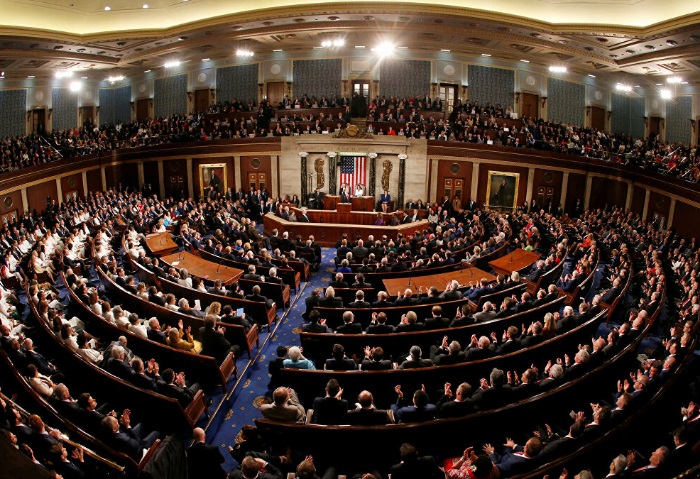 مجلس النواب الأمريكي يمرر مشروع التمويل الحكومي