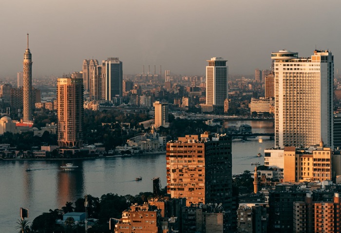 بعد فترة من الجمود، القاهرة تستضيف جولة مفاوضات جديدة اليوم