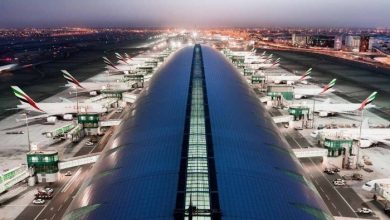 الأمطار الغزيرة تغزو مطار دبي وتتسبب في تعليق الرحلات مؤقتا (فيديو)