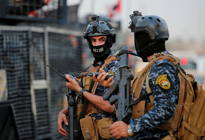 الإعلام الأمني العراقي: العثور على سيارة استخدمت فى قصفت قاعدة أمريكية
