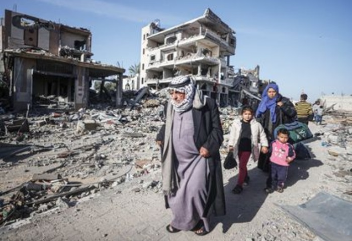 رويترز: إسرائيل ستسمح لـ150 ألفا من سكان غزة بالعودة إلى الشمال في هدنة محتملة