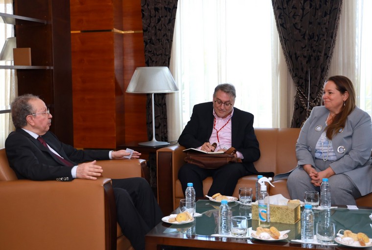 Statistiques sensibles au genre : le renforcement de la coopération au centre d'entretiens entre M. Lahlimi et l'ambassadrice du Canada au Maroc