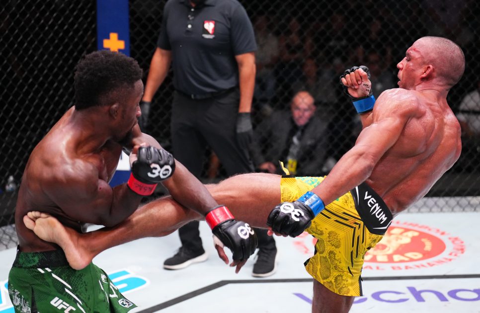 MMA - UFC Fight Night - (Carte Principale) - Edson Barboza vs. Lerone Murphy en direct 3 Edson Barboza vs. Lerone Murphy