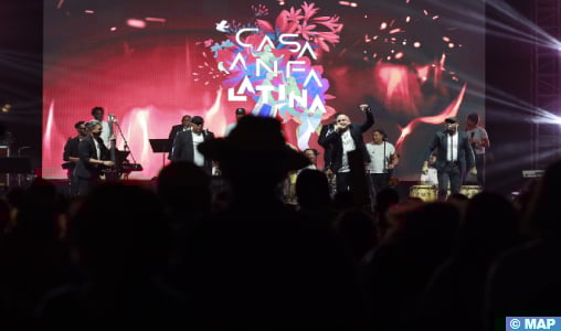 Anfa Latina : “Los Van Van” conquièrent le public casablancais à coup de salsa, songo et timba