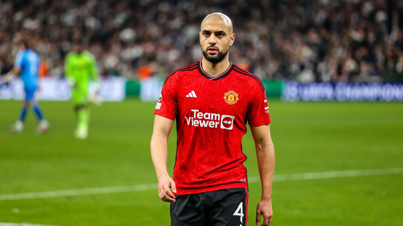 sofyan amrabat manchester united