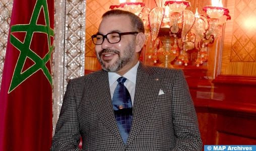 SM le Roi reçoit à Tétouan le champion olympique Soufiane El Bakkali
