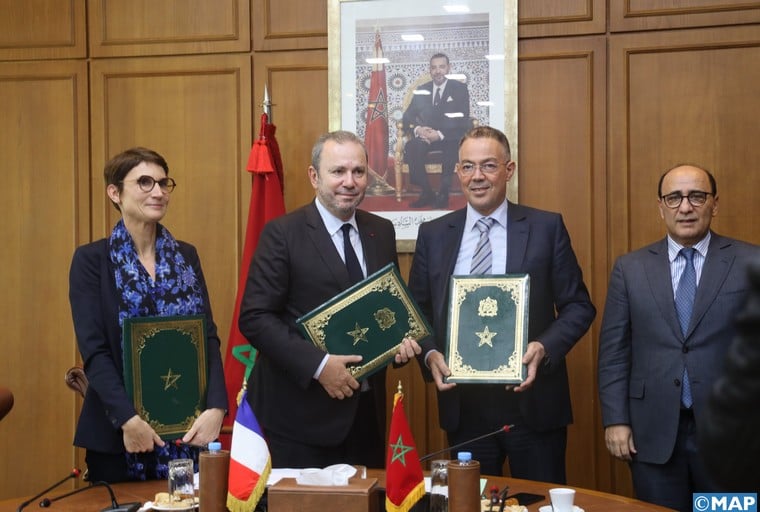 Maroc-France : 150 M€ pour soutenir la généralisation de la couverture médicale obligatoire et le plan pour l’égalité 2023-2026