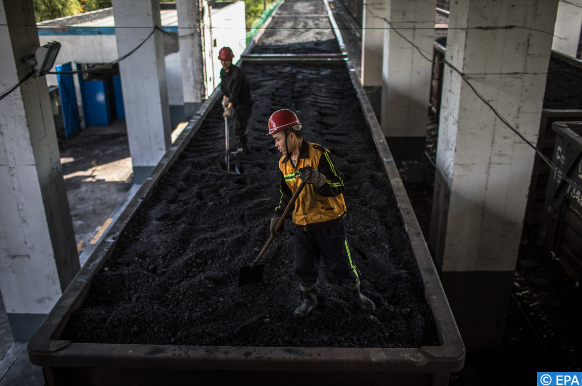 La demande mondiale de charbon a atteint un niveau record en 2024 (AIE)