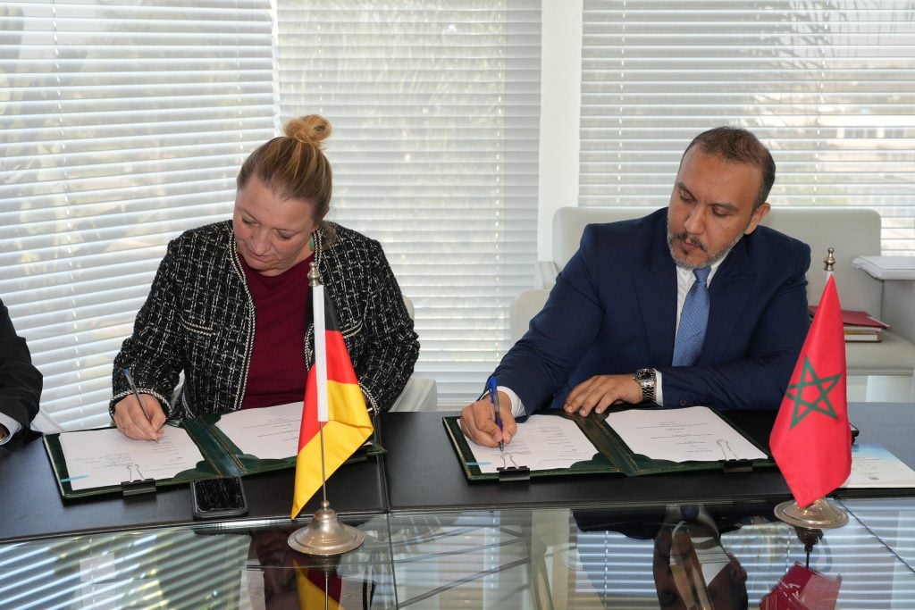 Maroc-Allemagne : l’ONEE et la KfW signent un contrat de prêt de 50 M€ pour financer un programme d’approvisionnement en eau potable résilient au climat