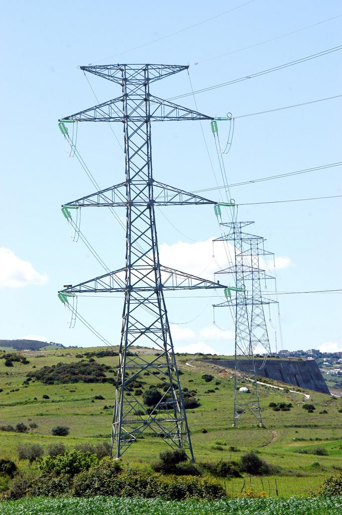 ONEE : Mise sous tension de la ligne 400 kV Chemaia-Sidi Bennour