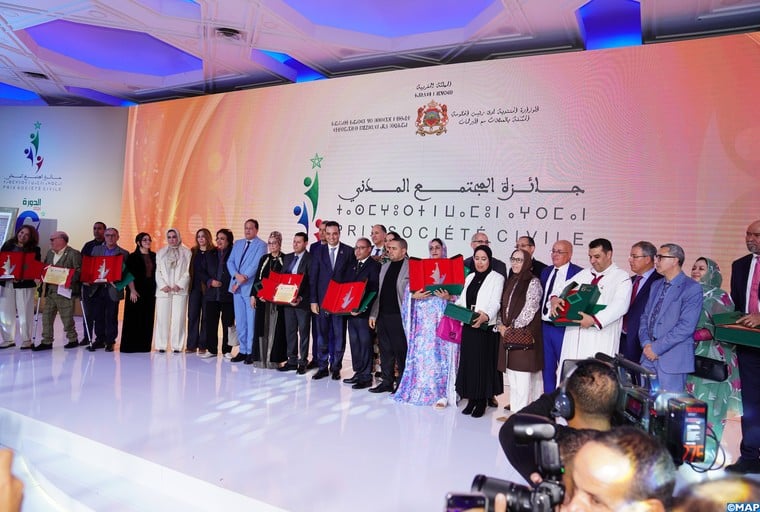 Remise à Rabat du Prix de la société civile 2024