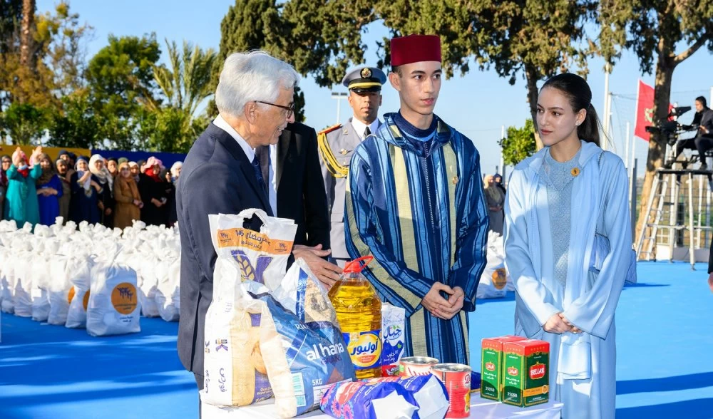 Moulay El Hassan et Lalla Khadija lancent l’opération Ramadan 1446 au profit de cinq millions de Marocains 3 Moulay El Hassan et Lalla Khadija lancent l’opération Ramadan 1446