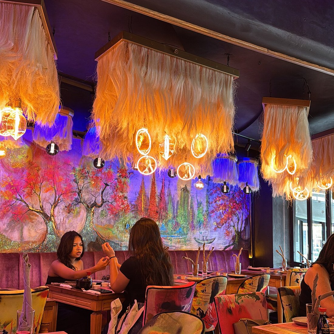 Les 7 Joyaux de la Cuisine Asiatique à Casablanca: Où Déguster les Meilleures Saveurs du Dragon 5 Ashokai