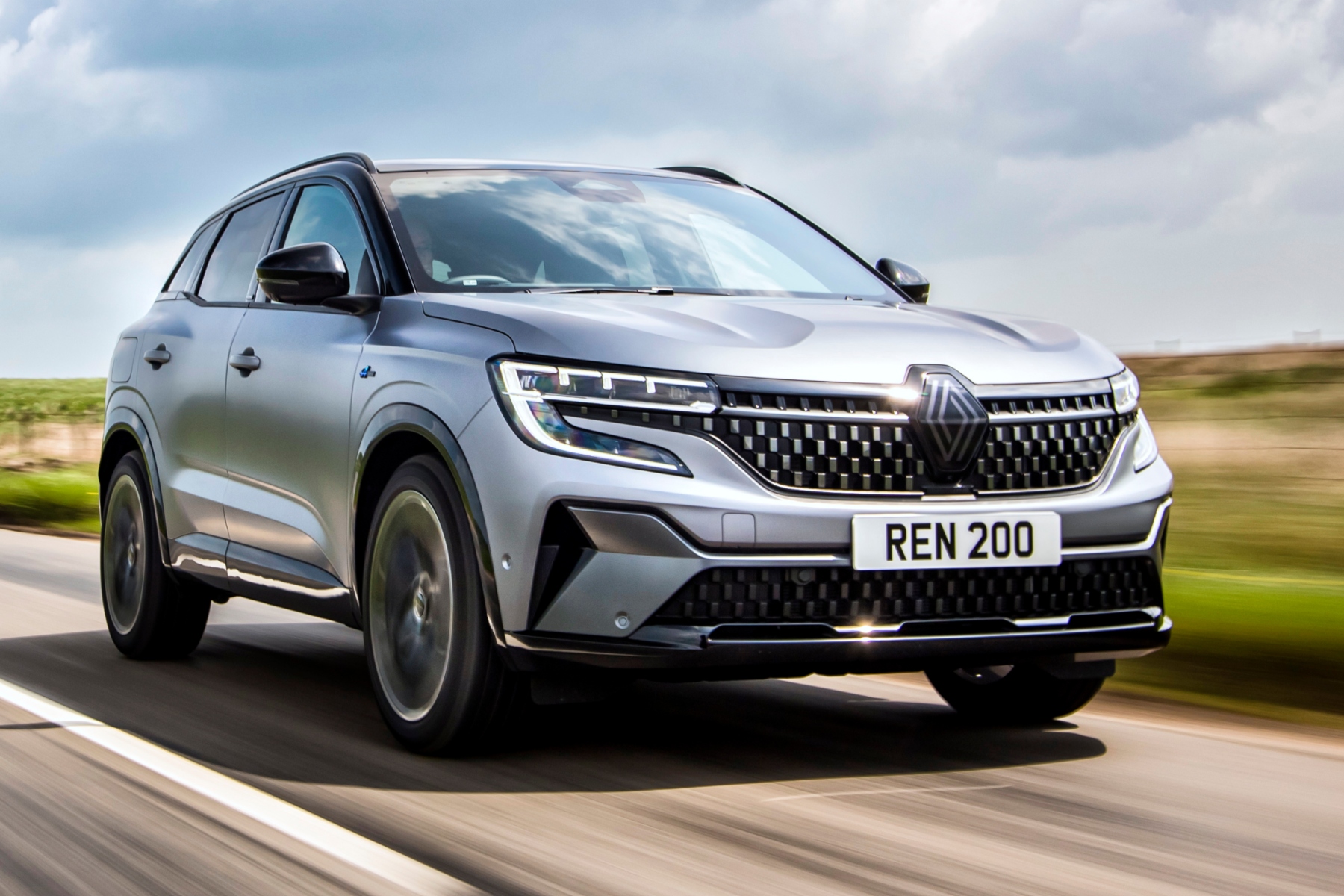 Nouveau Renault Austral E-Tech : un SUV hybride pensé pour le quotidien 3 Renault Austral E-Tech