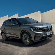 Nouveau Renault Austral E-Tech : un SUV hybride pensé pour le quotidien 2 Renault Austral E-Tech