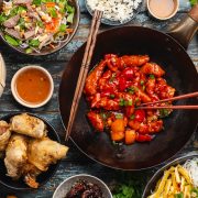 Les 7 Joyaux de la Cuisine Asiatique à Casablanca: Où Déguster les Meilleures Saveurs du Dragon