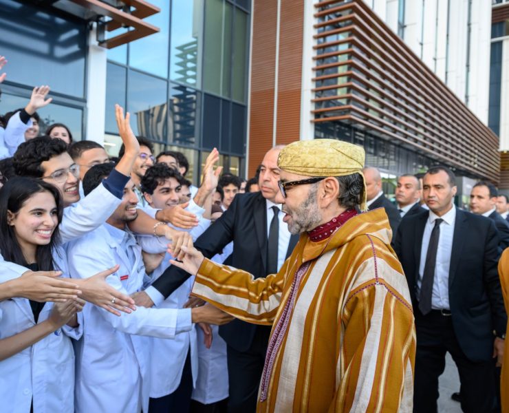 Sa Majesté le Roi inaugure le Complexe Hospitalo-Universitaire International Mohammed VI de Rabat et donne Ses Hautes Instructions pour la mise en service du CHU Mohammed VI d’Agadir